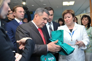 Рустам Минниханов предложил привлекать клининговые компании для обслуживания медучреждений